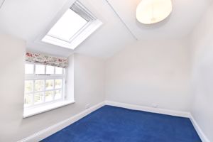 Bedroom- click for photo gallery